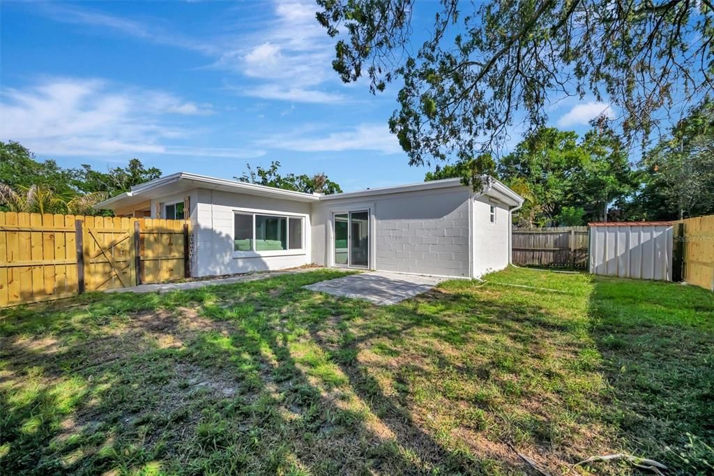 For Sale: $375,000 (3 beds, 2 baths, 1354 Square Feet)
