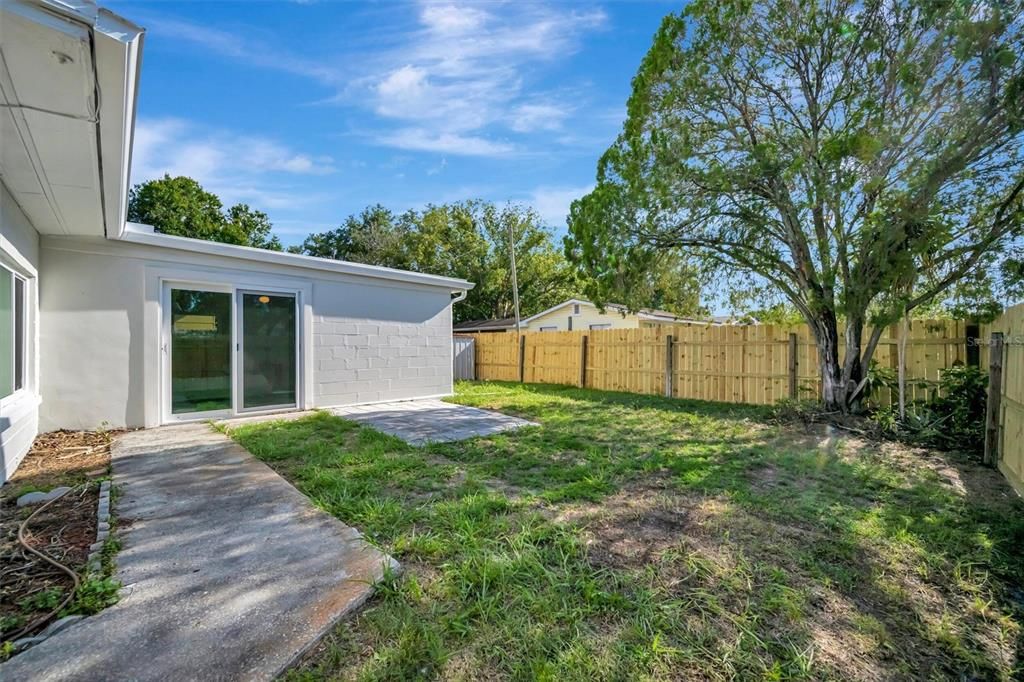 For Sale: $375,000 (3 beds, 2 baths, 1354 Square Feet)