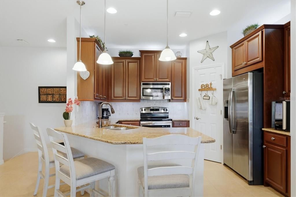 For Sale: $328,000 (3 beds, 2 baths, 1528 Square Feet)