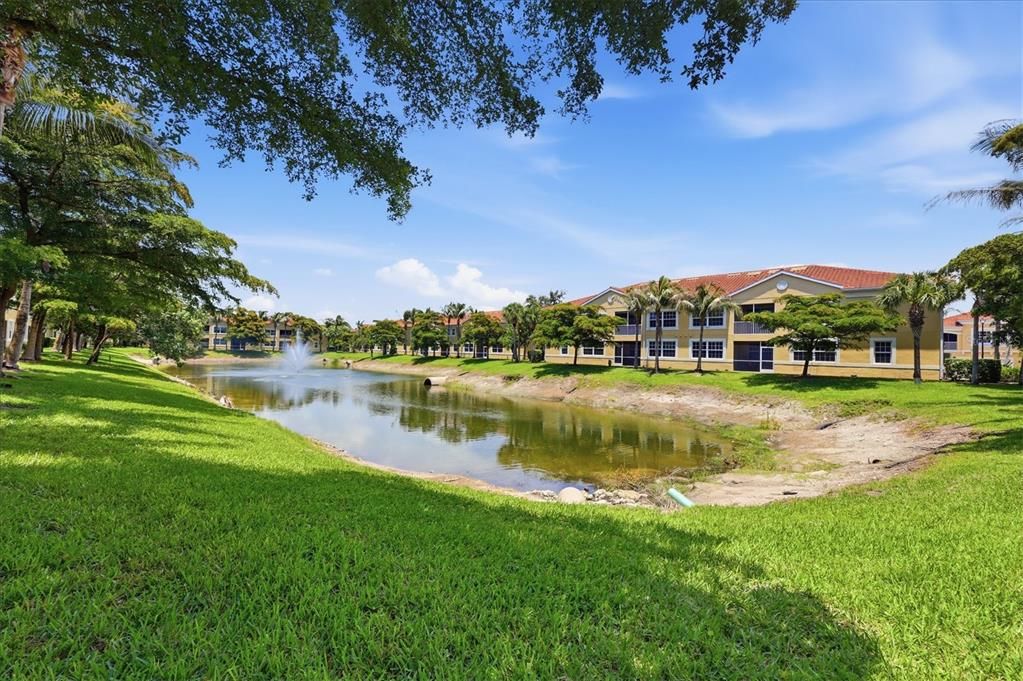 For Sale: $328,000 (3 beds, 2 baths, 1528 Square Feet)