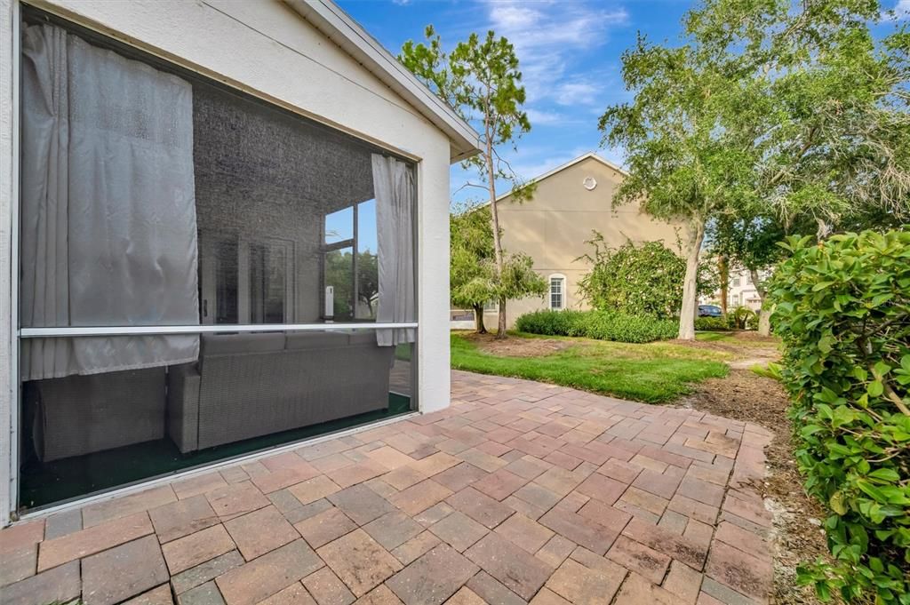 For Sale: $399,000 (3 beds, 2 baths, 1618 Square Feet)