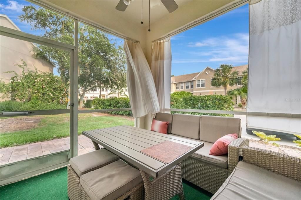 For Sale: $399,000 (3 beds, 2 baths, 1618 Square Feet)