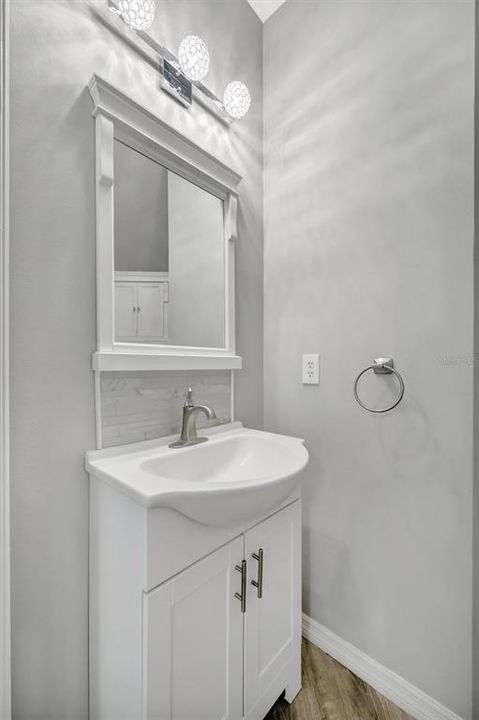 For Sale: $399,000 (3 beds, 2 baths, 1618 Square Feet)