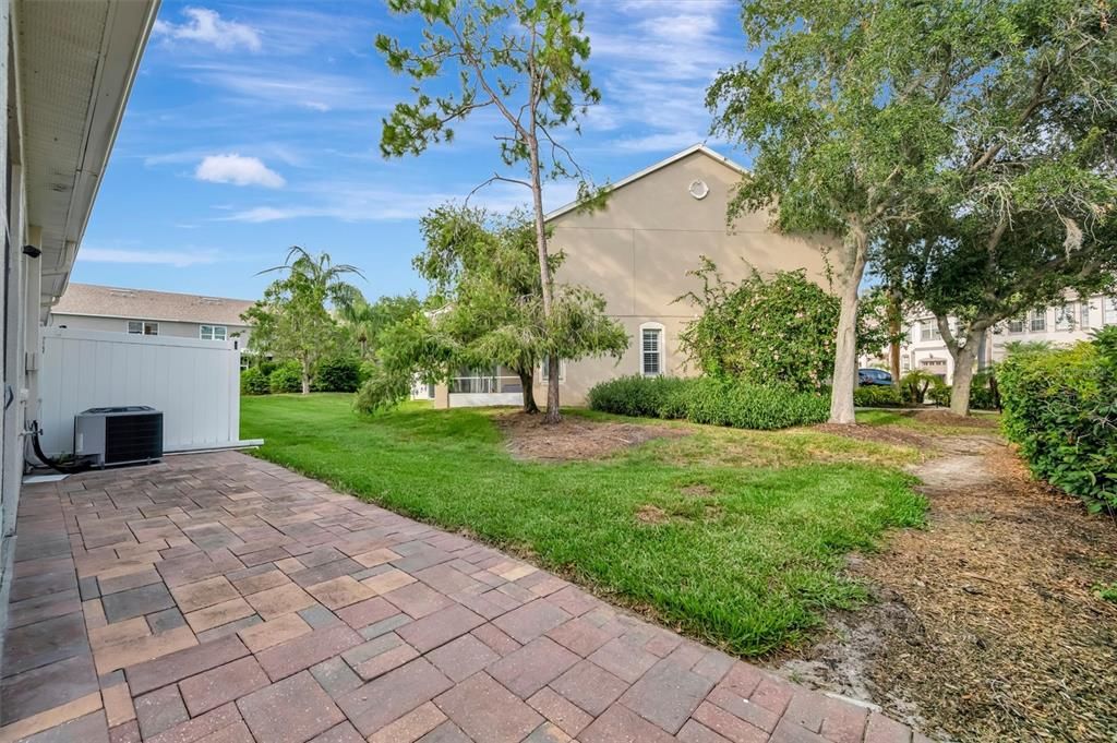 For Sale: $399,000 (3 beds, 2 baths, 1618 Square Feet)
