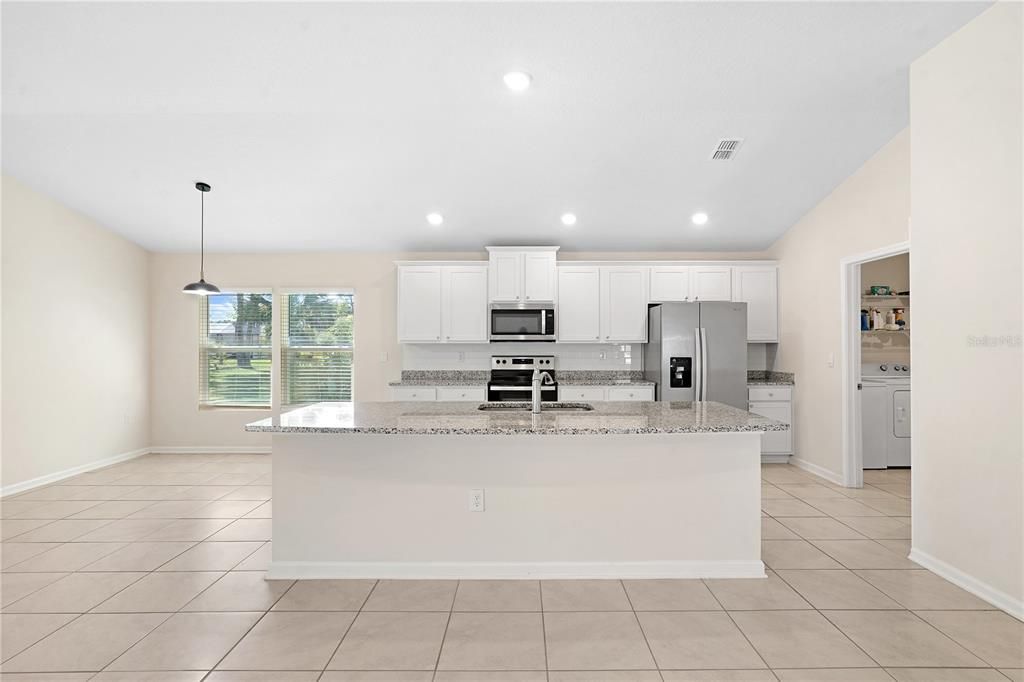 For Sale: $399,900 (4 beds, 3 baths, 2355 Square Feet)