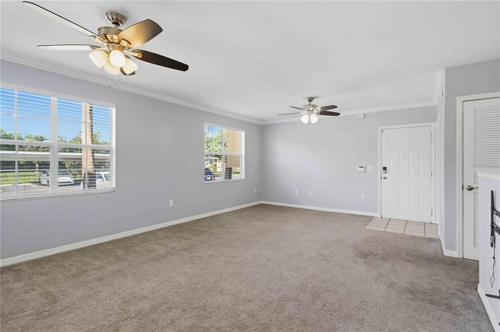 For Rent: $1,700 (2 beds, 2 baths, 1058 Square Feet)