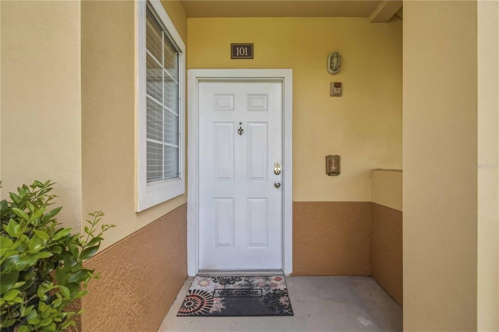For Rent: $1,700 (2 beds, 2 baths, 1058 Square Feet)