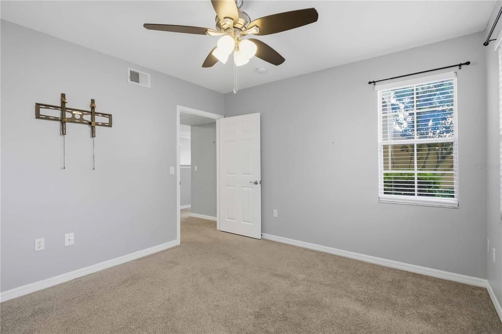 For Rent: $1,700 (2 beds, 2 baths, 1058 Square Feet)