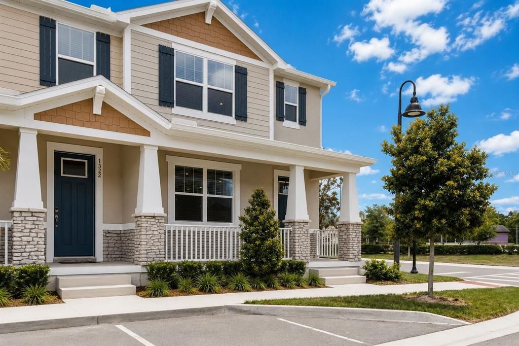 En Venta: $435,000 (4 camas, 2 baños, 1678 Pies cuadrados)