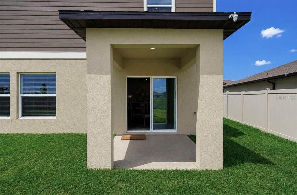For Sale: $435,000 (5 beds, 4 baths, 3334 Square Feet)