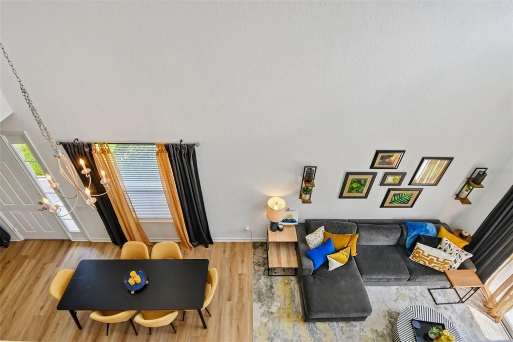 En Venta: $350,000 (2 camas, 3 baños, 2074 Pies cuadrados)