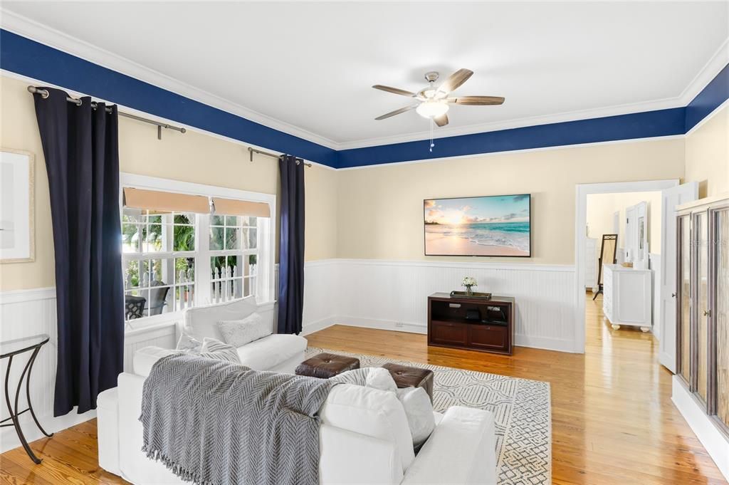 For Sale: $1,795,000 (3 beds, 3 baths, 2028 Square Feet)