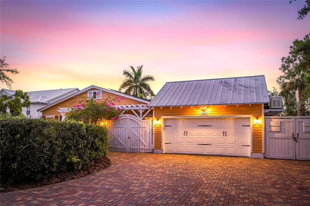 For Sale: $1,795,000 (3 beds, 3 baths, 2028 Square Feet)