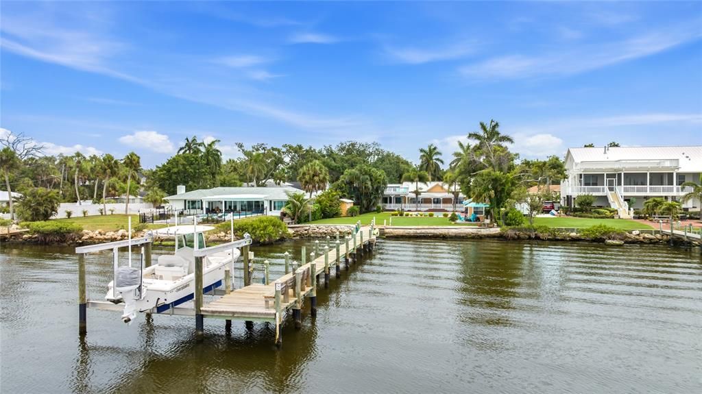 For Sale: $1,795,000 (3 beds, 3 baths, 2028 Square Feet)