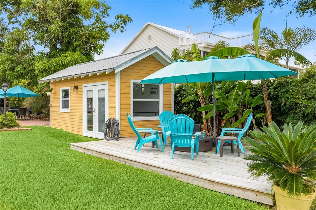For Sale: $1,795,000 (3 beds, 3 baths, 2028 Square Feet)