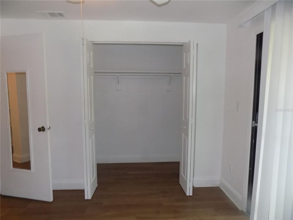 For Sale: $251,900 (6 beds, 0 baths, 1800 Square Feet)