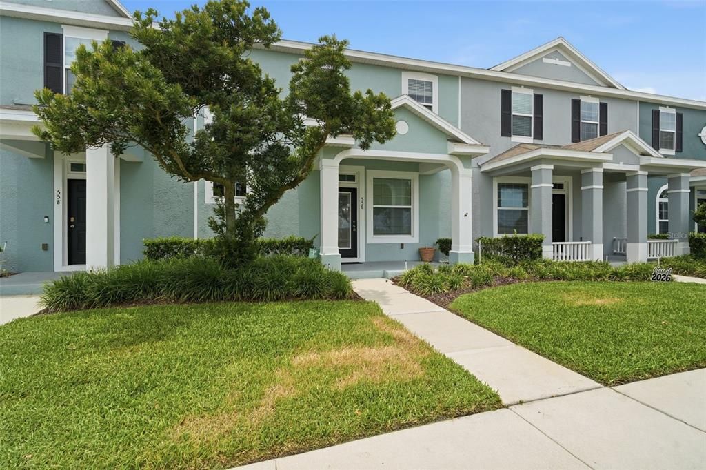 For Sale: $295,000 (3 beds, 2 baths, 1656 Square Feet)