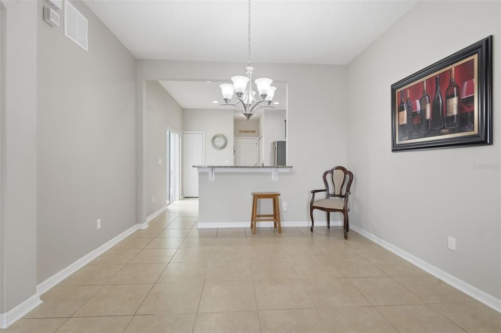 For Sale: $295,000 (3 beds, 2 baths, 1656 Square Feet)