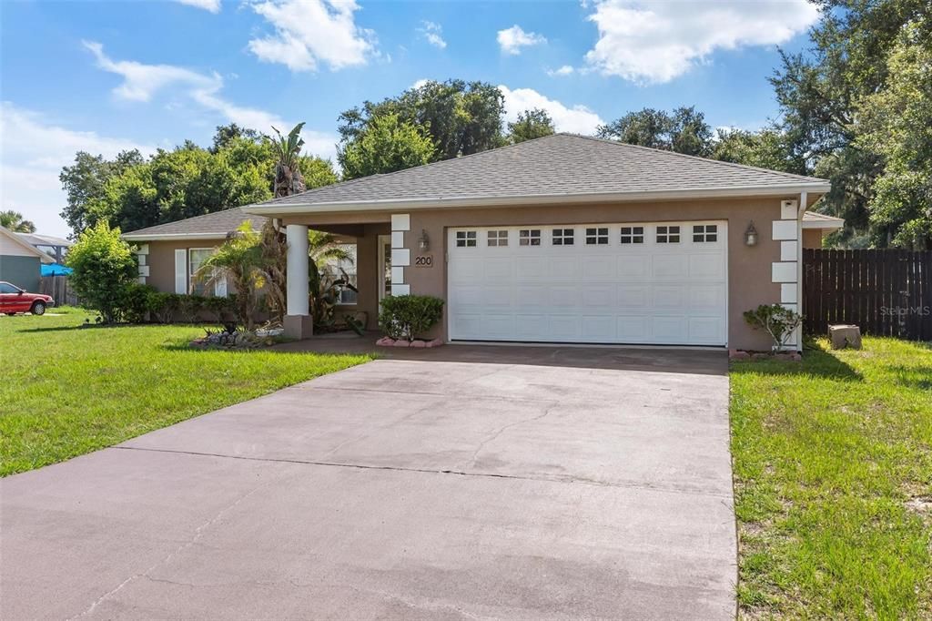 For Sale: $349,000 (3 beds, 2 baths, 1770 Square Feet)