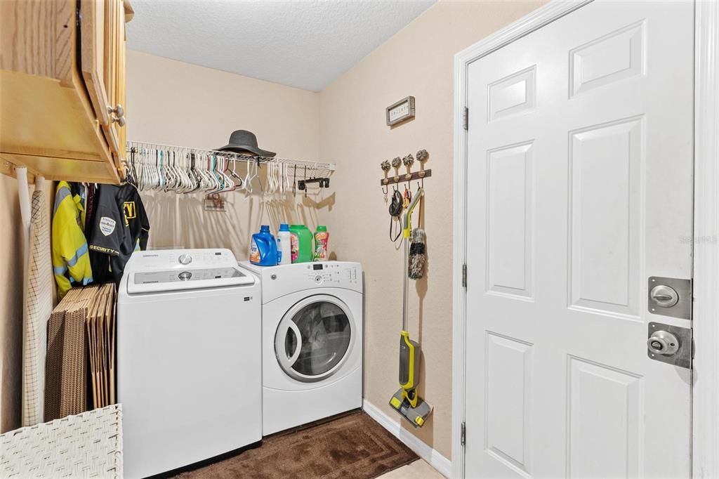 For Sale: $349,000 (3 beds, 2 baths, 1770 Square Feet)