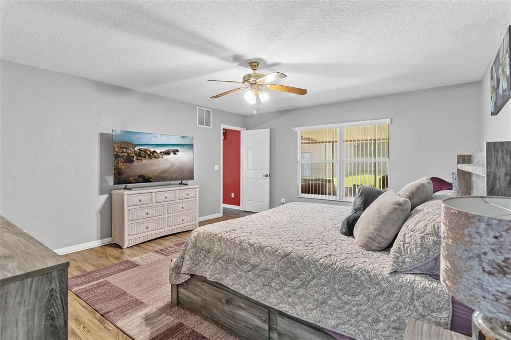 For Sale: $349,000 (3 beds, 2 baths, 1770 Square Feet)