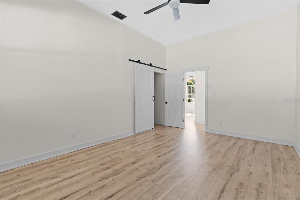 For Sale: $544,900 (5 beds, 3 baths, 2424 Square Feet)