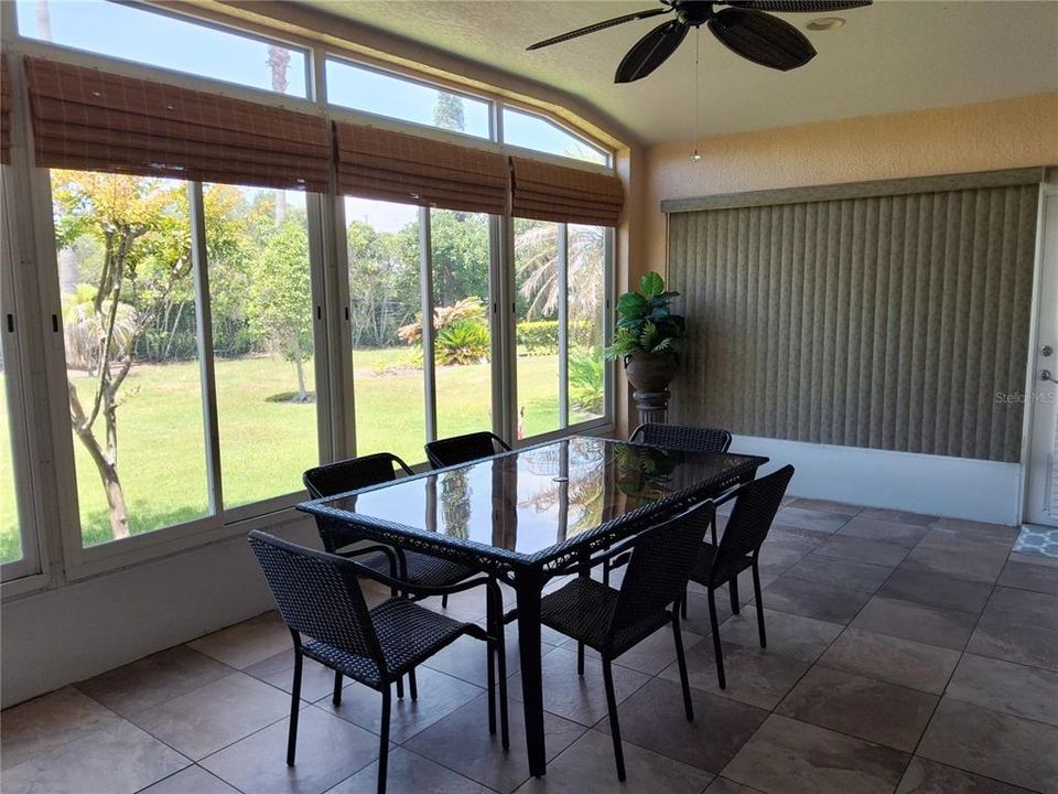 For Sale: $315,000 (3 beds, 2 baths, 1687 Square Feet)
