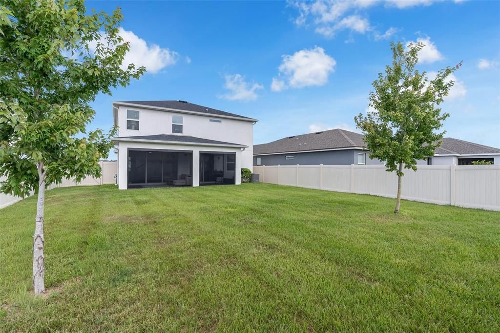 For Sale: $599,900 (3 beds, 2 baths, 2329 Square Feet)