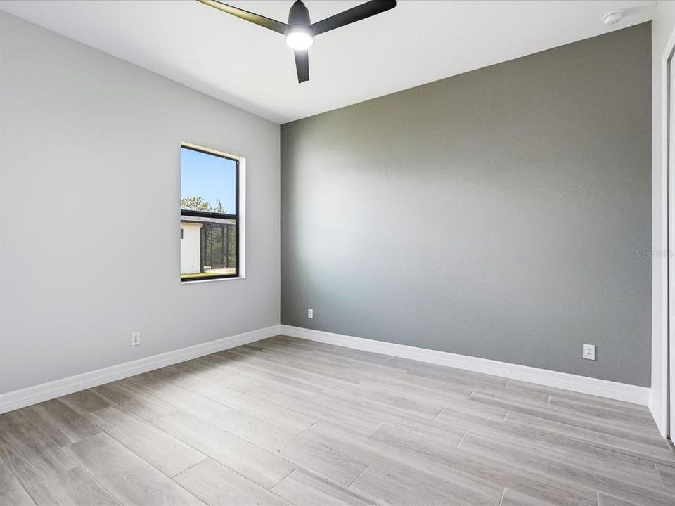 For Sale: $599,999 (4 beds, 3 baths, 2483 Square Feet)