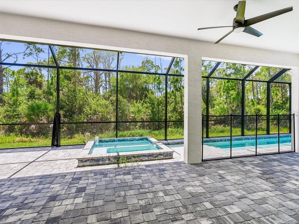 For Sale: $599,999 (4 beds, 3 baths, 2483 Square Feet)