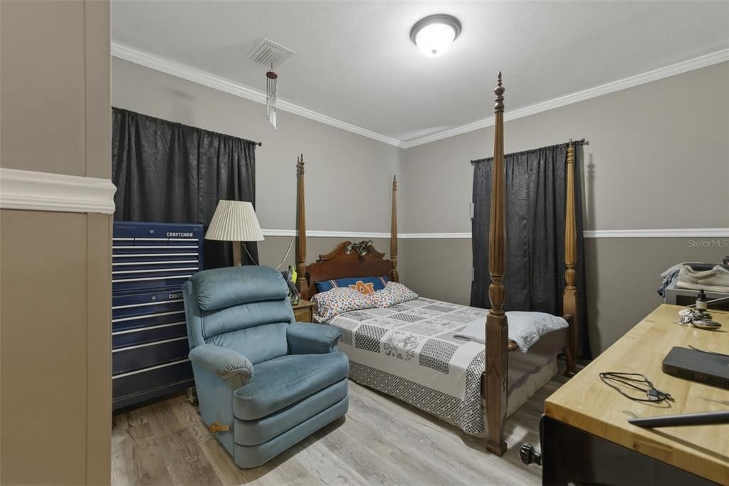 En Venta: $340,000 (3 camas, 2 baños, 1980 Pies cuadrados)