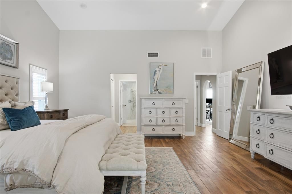 For Sale: $699,000 (4 beds, 3 baths, 2646 Square Feet)