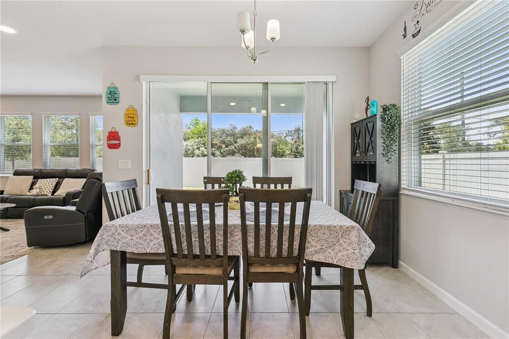 For Sale: $739,900 (4 beds, 3 baths, 2536 Square Feet)