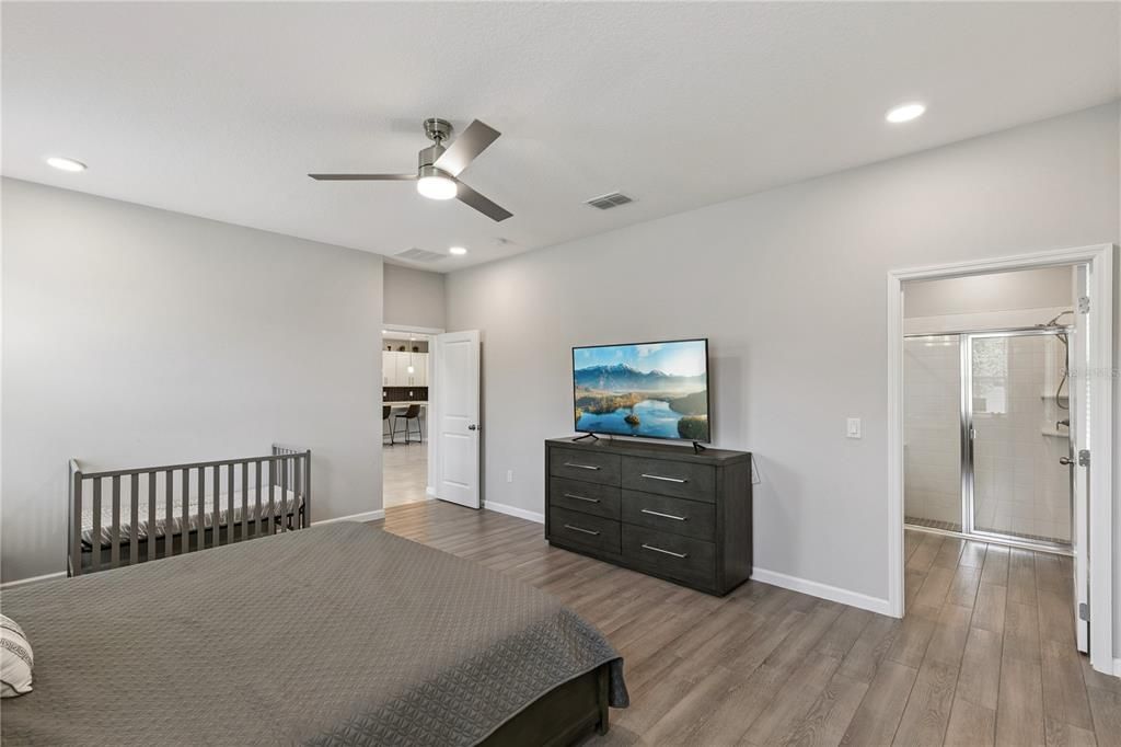 For Sale: $739,900 (4 beds, 3 baths, 2536 Square Feet)