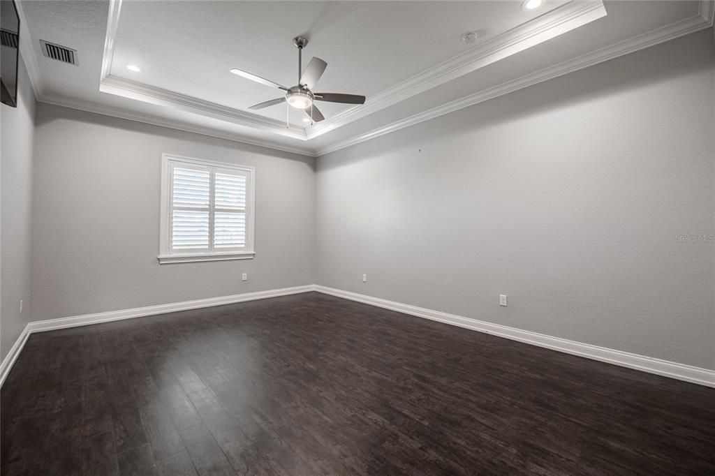 For Sale: $879,000 (3 beds, 3 baths, 3160 Square Feet)