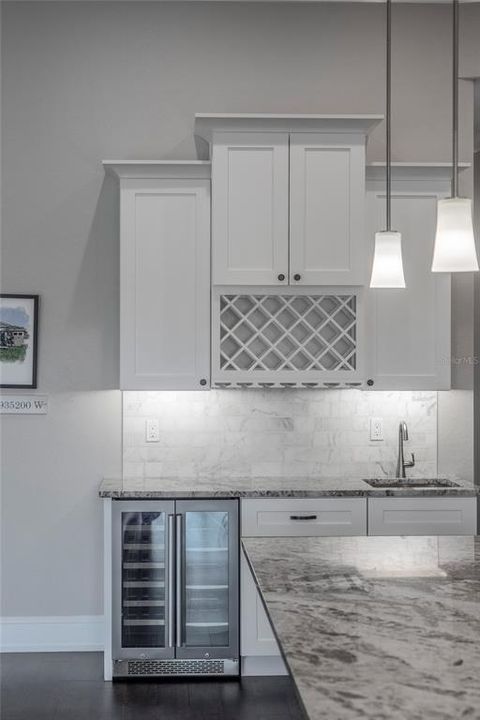 For Sale: $879,000 (3 beds, 3 baths, 3160 Square Feet)