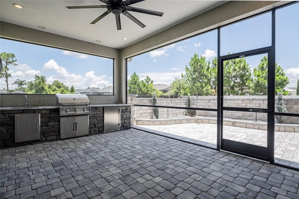 For Sale: $879,000 (3 beds, 3 baths, 3160 Square Feet)