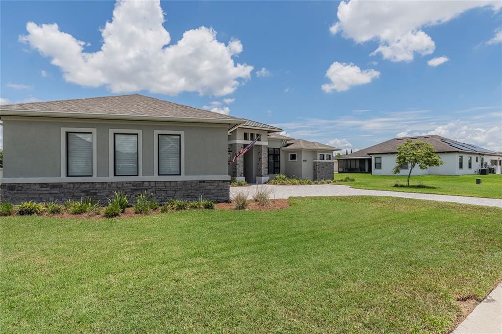 For Sale: $879,000 (3 beds, 3 baths, 3160 Square Feet)