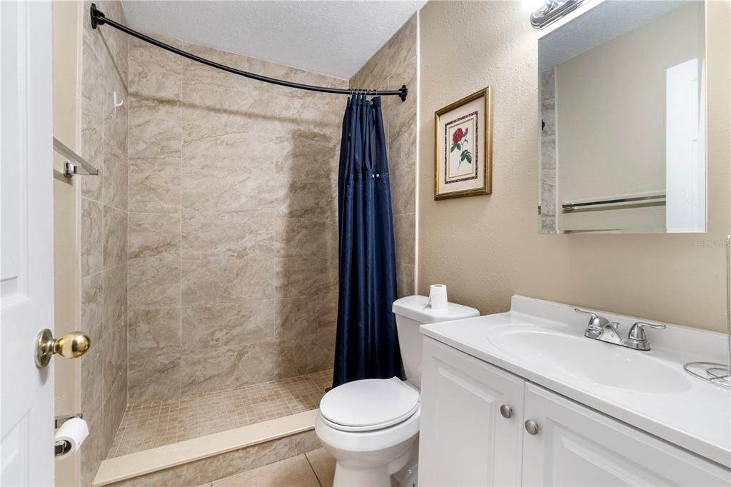 For Rent: $4,000 (4 beds, 3 baths, 1366 Square Feet)