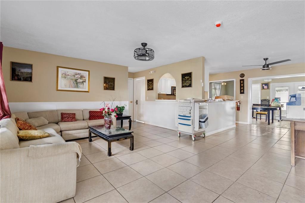 For Rent: $4,000 (4 beds, 3 baths, 1366 Square Feet)