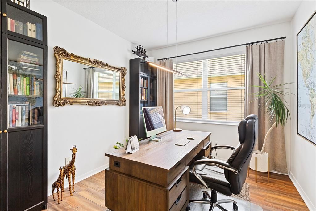 For Sale: $465,000 (4 beds, 3 baths, 2147 Square Feet)