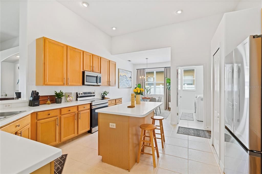 For Sale: $465,000 (4 beds, 3 baths, 2147 Square Feet)