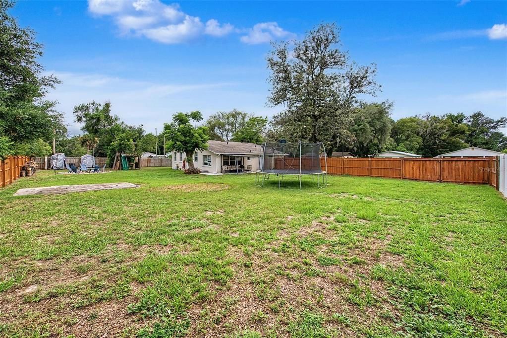 En Venta: $299,000 (3 camas, 2 baños, 1288 Pies cuadrados)
