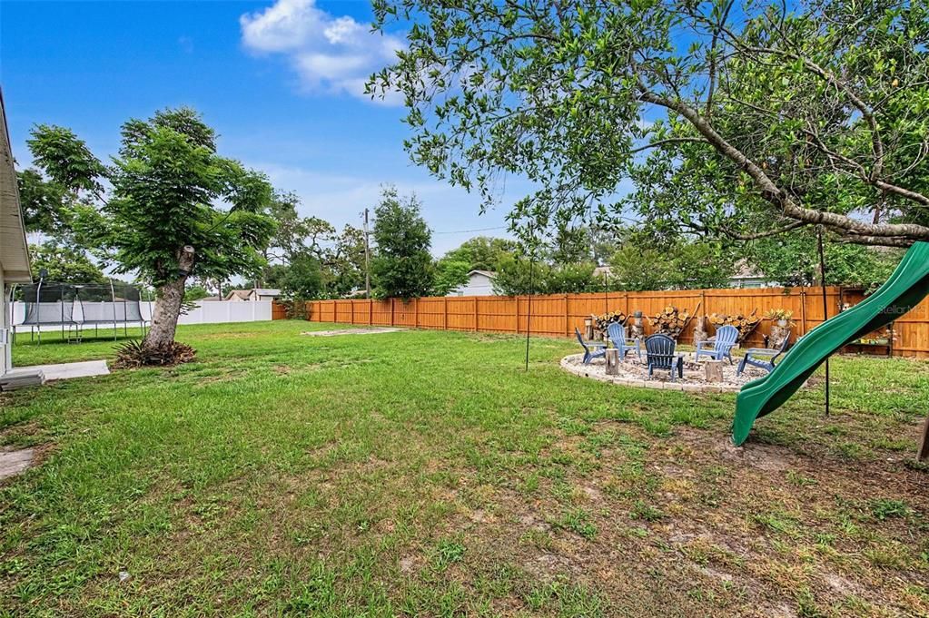 En Venta: $299,000 (3 camas, 2 baños, 1288 Pies cuadrados)