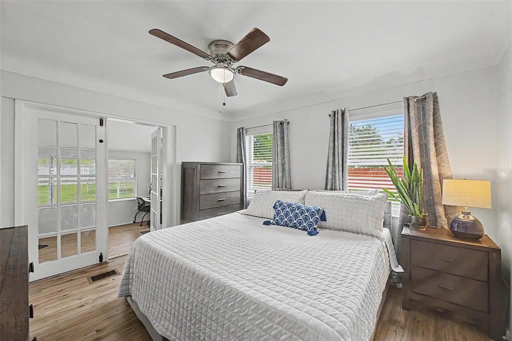 En Venta: $299,000 (3 camas, 2 baños, 1288 Pies cuadrados)