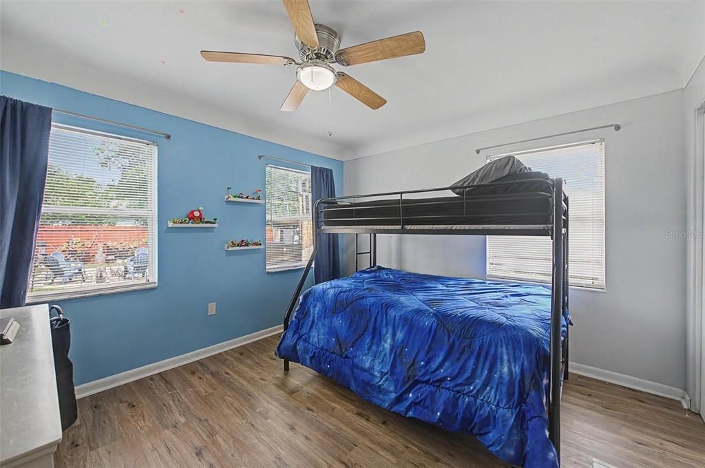 En Venta: $299,000 (3 camas, 2 baños, 1288 Pies cuadrados)