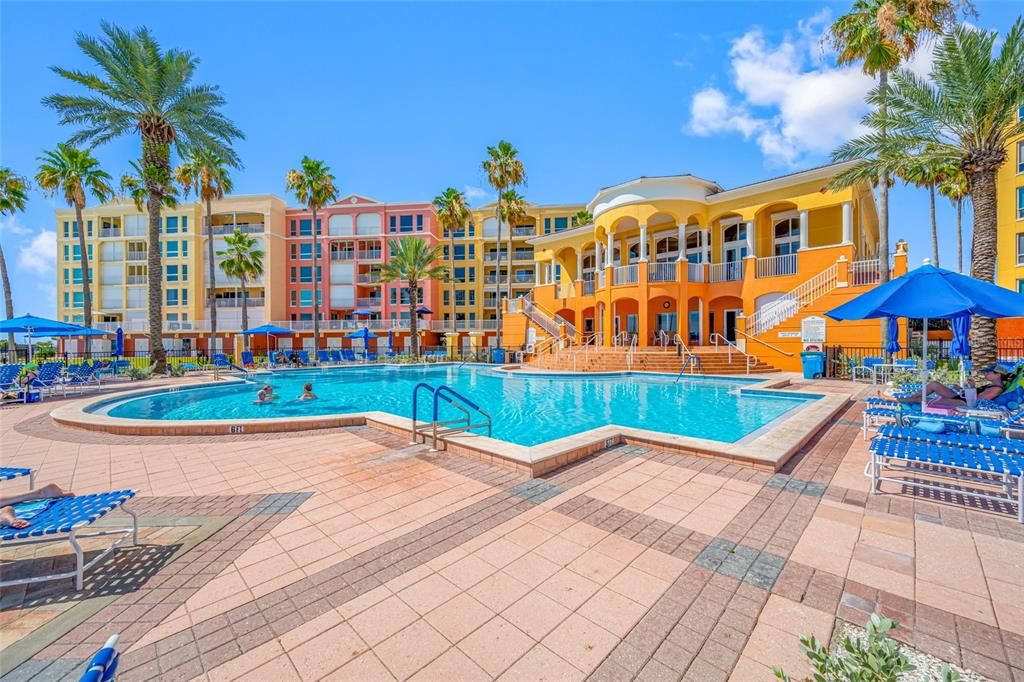 For Sale: $1,095,000 (2 beds, 2 baths, 1340 Square Feet)