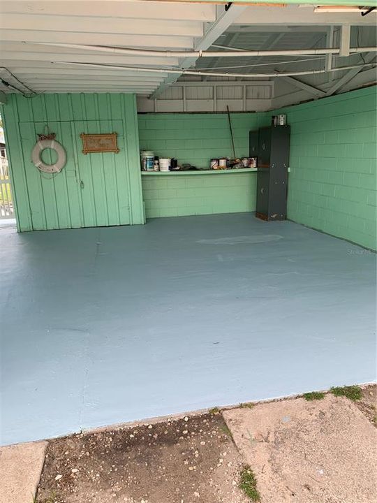 For Rent: $1,850 (2 beds, 1 baths, 877 Square Feet)