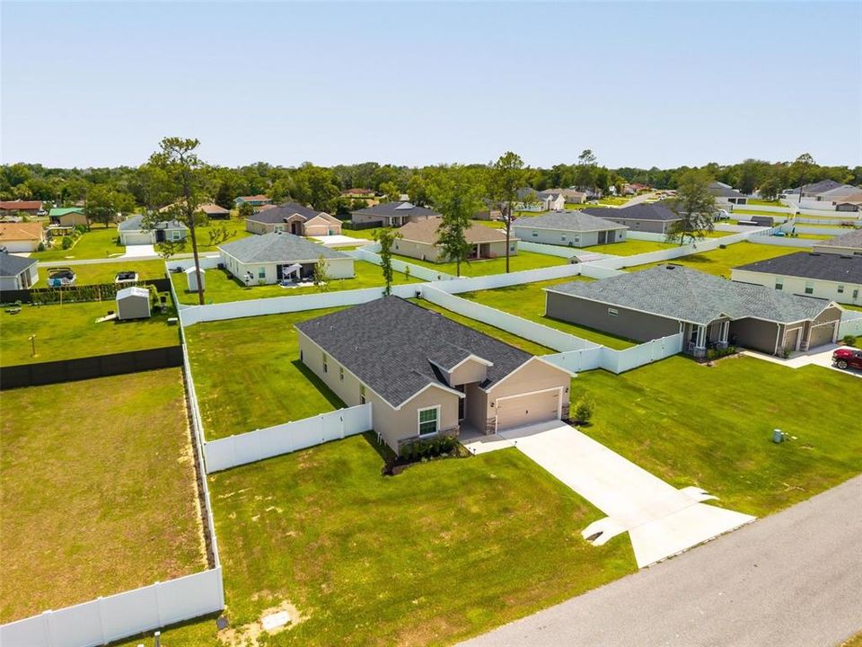 For Sale: $369,900 (4 beds, 2 baths, 2024 Square Feet)