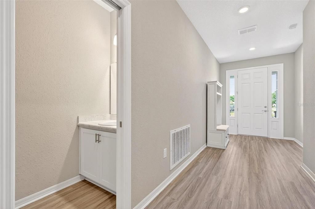 For Sale: $369,900 (4 beds, 2 baths, 2024 Square Feet)